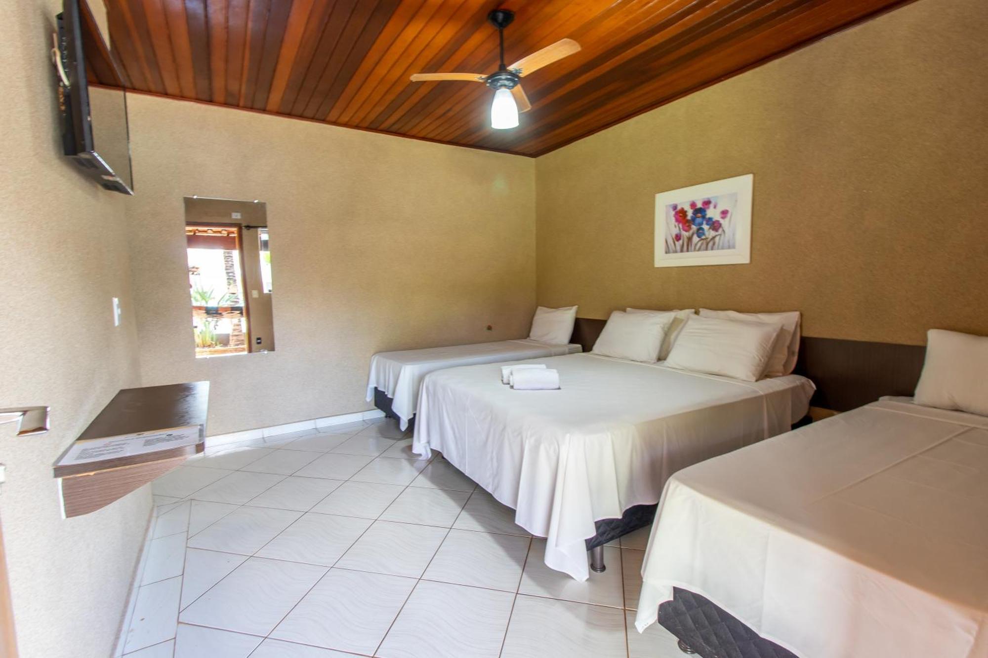 Divino Canto Inn 2*